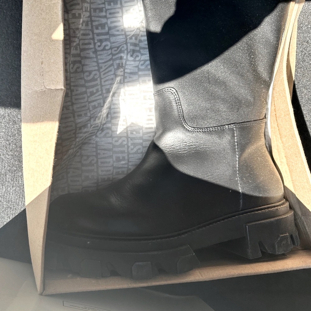 Steve Madden Priority Black Chunky Sole Boots size 11